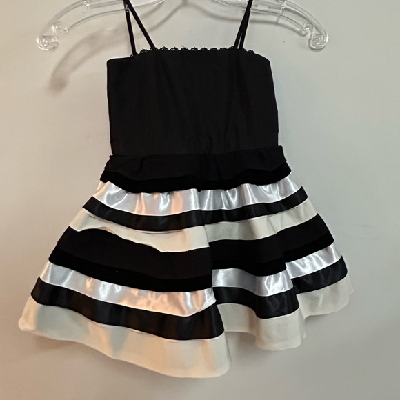 Alice & Olivia Toddler Girls Kids Holiday Silk Dress Size 4 (4T) EUC - Picture 10 of 13